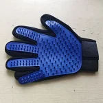 Gentle Deshedding Glove for Dogs & Cats